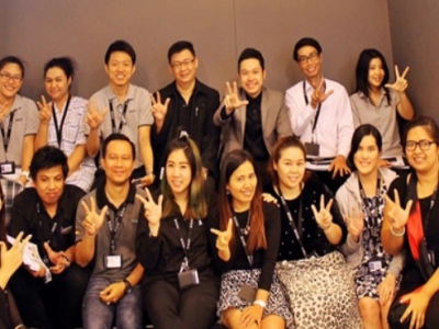 บริษัท บีเอสเอช โฮม แอพพลายแอนซ์ จำกัด จัดอบรมหลักสูตร High Impact Service Mind & Complaint Handling  #ครั้งที่1 เมื่อวันที่ 27 กุมภาพันธ์ 2560 วิทยากร : ดร.จอมพล จีบภิญโญ